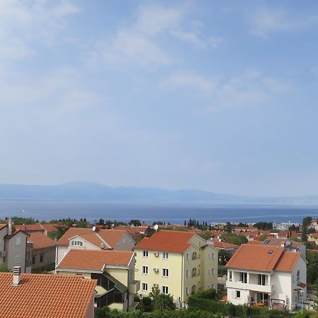 Apartment Dorami Малинска Екстериор снимка